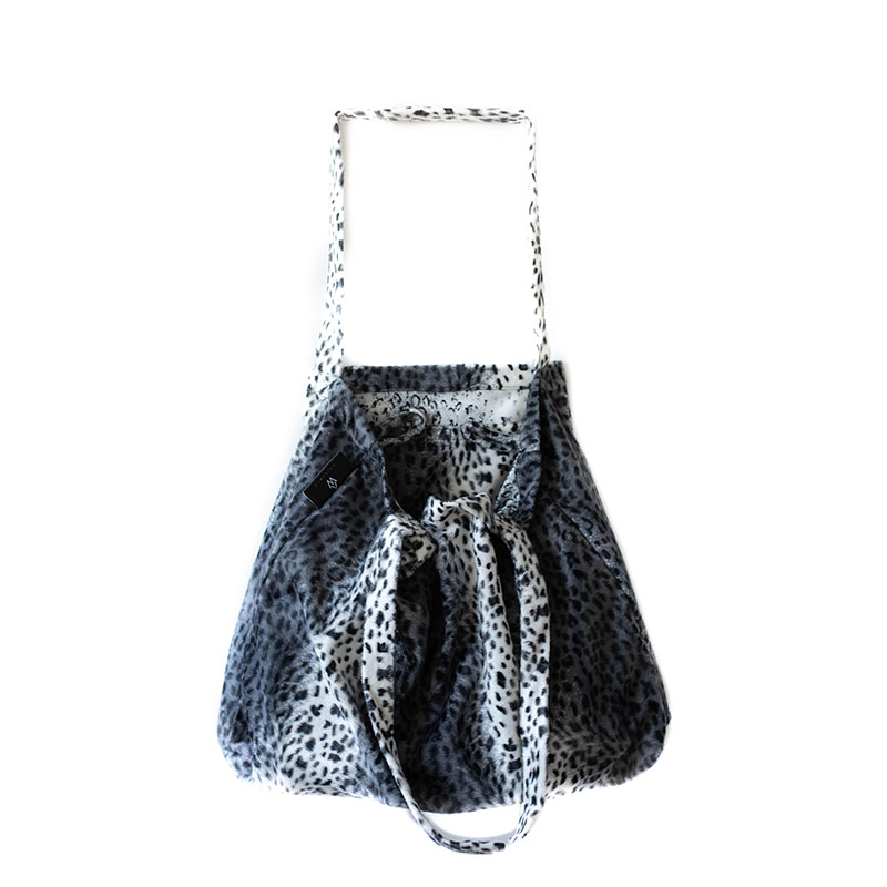 Grey Leopard Wallabag